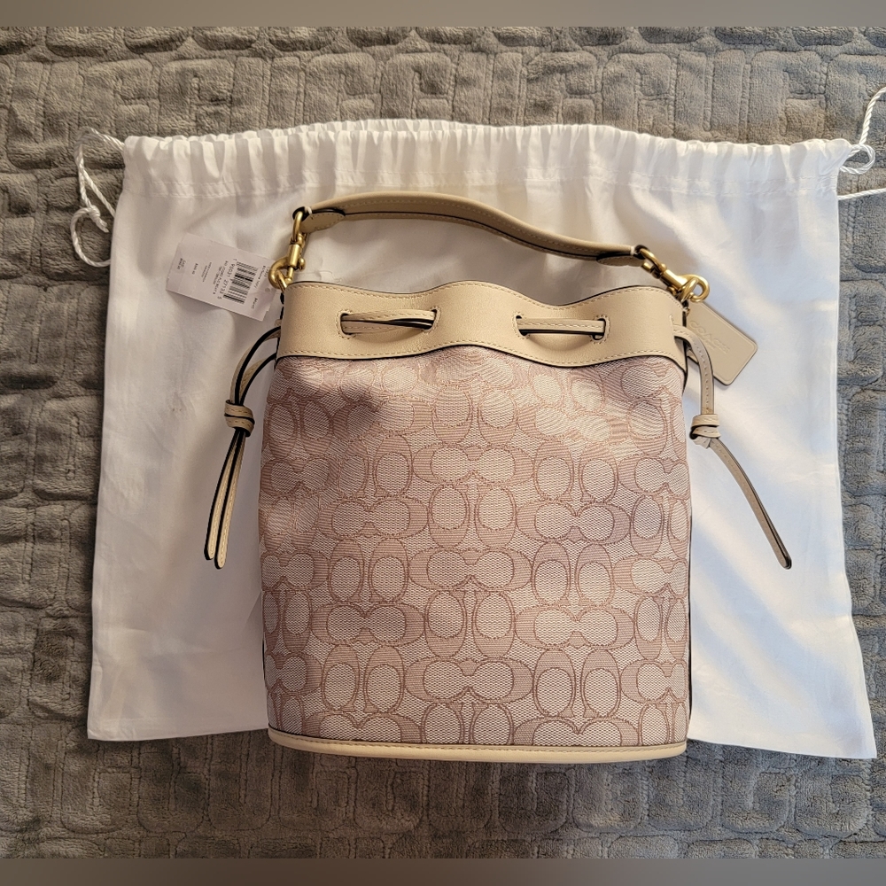 NWT Coach Signature Jacquard Bucket Bag - Picture 12 of 16